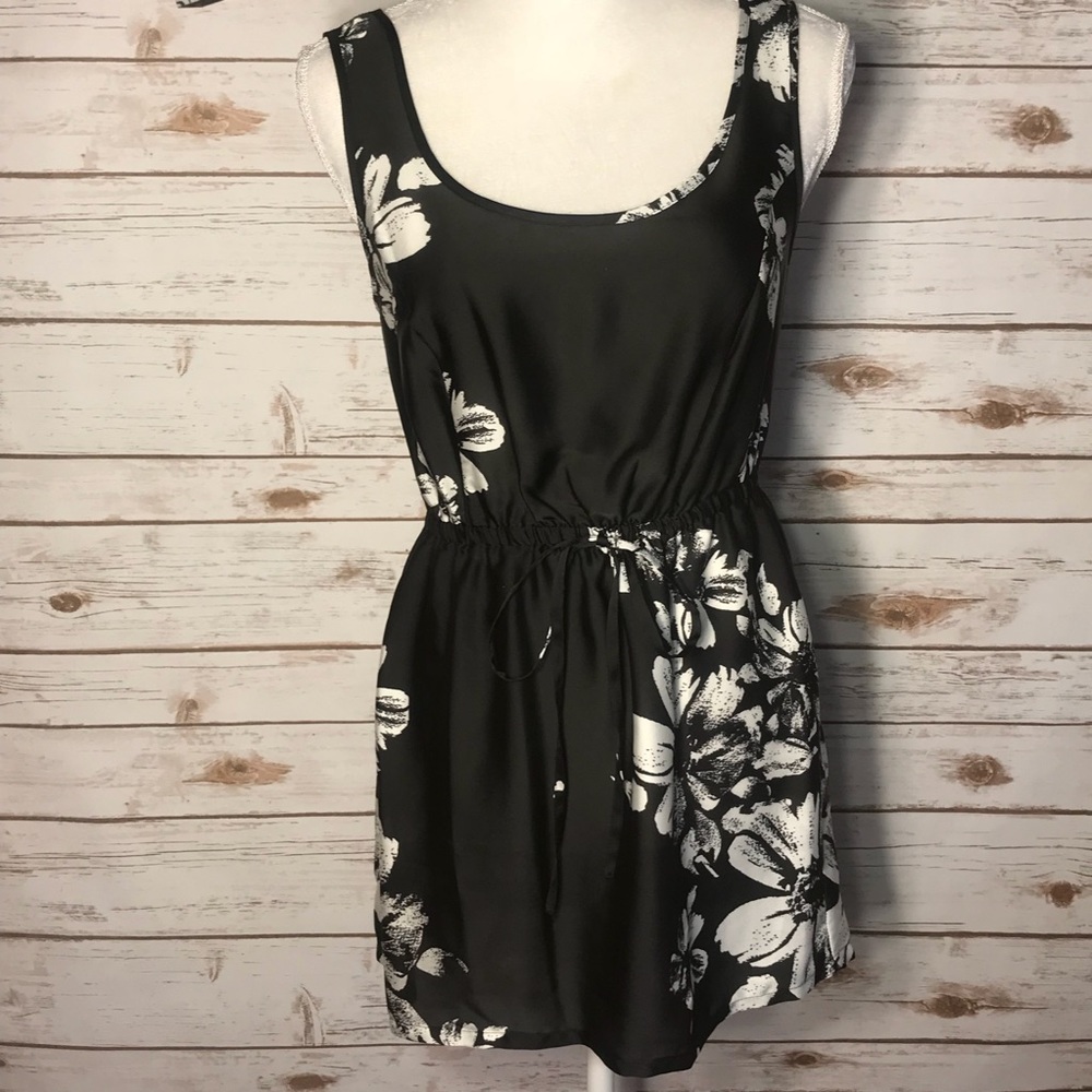 Allen B by Allen Schwartz Blouse Top Flower Women's Size XS - Picture 2 of 6